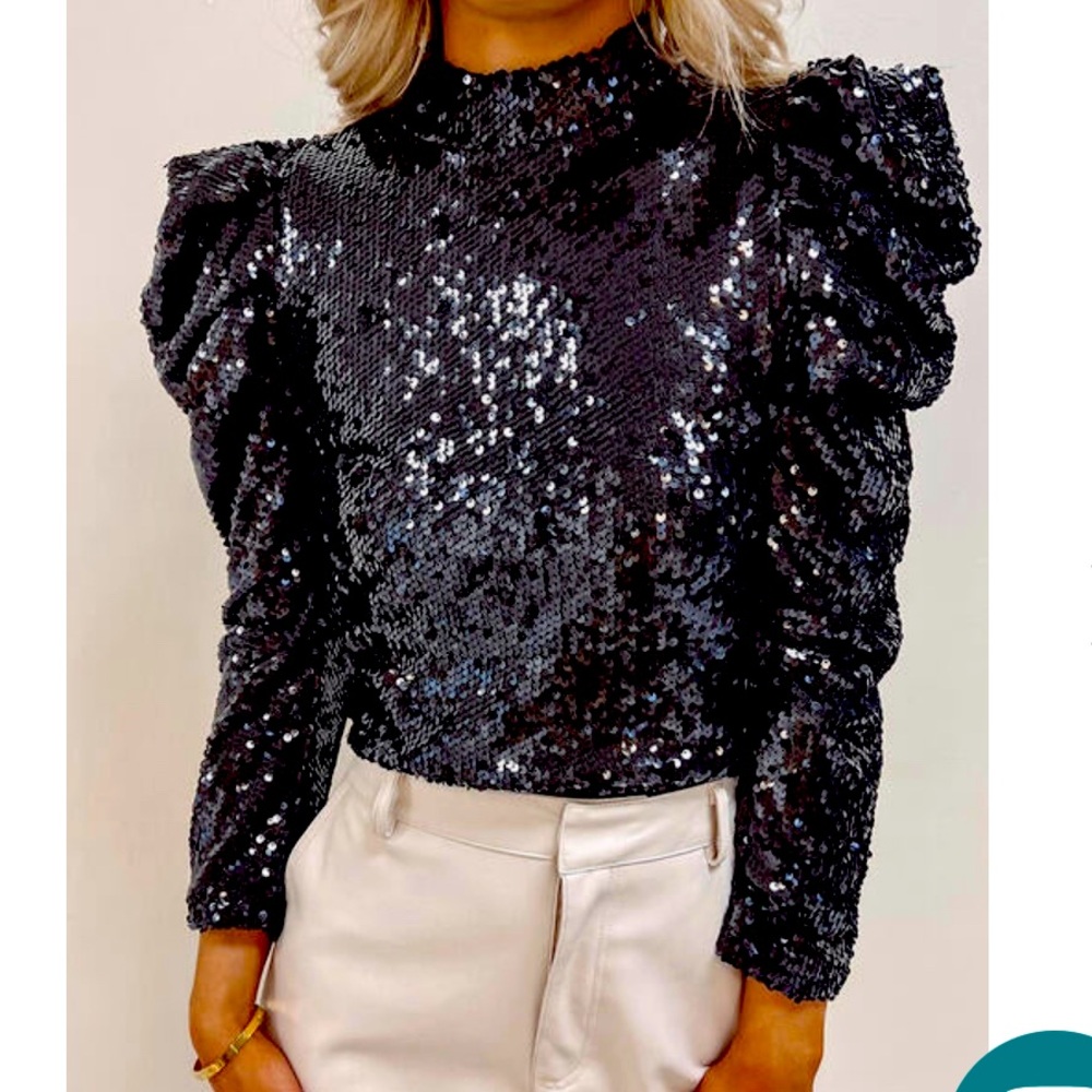 Sequin long sleeve blouse